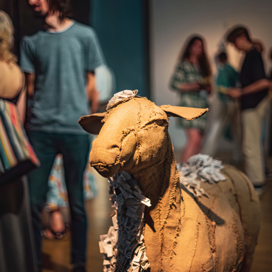 Let them weave Contemporary Polish Sewn Sculpture